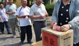 С�����˺�ҵ�����ﱸҵί�ᣬ�ҼҸ���30Ԫ����Ǯ˭����أ�����С�������������