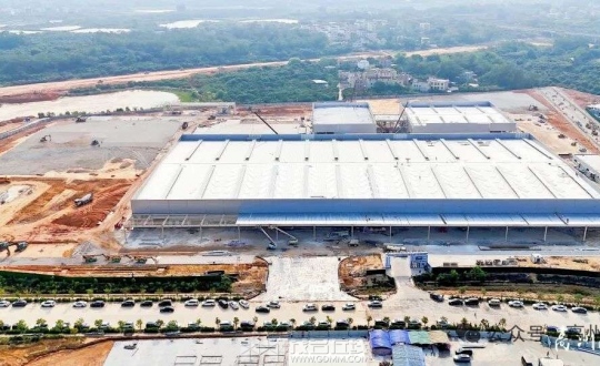 ���ܳ�10000���ĸ���������Ŀ�ӿ��ƽ���Ϊï��GDP�����������ܣ�