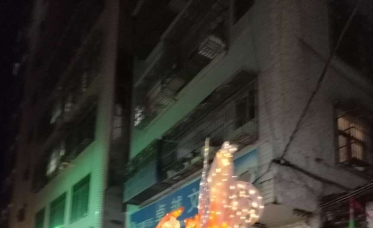 ï�Ͻ����㱻��������ͷ��