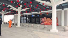 ï����վ�´�����#�����е�ï���³�