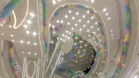 ������������䣬����������Ŀ��ï��������˫�ر�