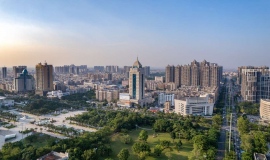 ï����Խ��Խ��:ï���г��н־���