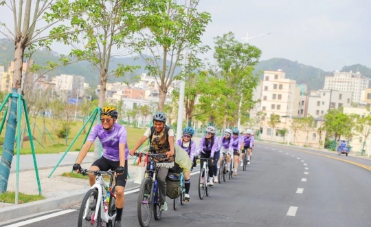 ��ɽ��ˮ�ã��˸��ã����������ֵ������ˣ�