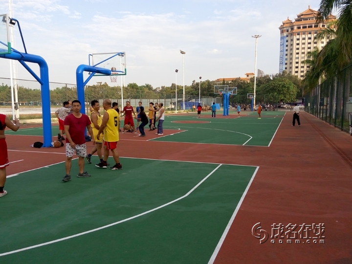 P51110-081426.jpg