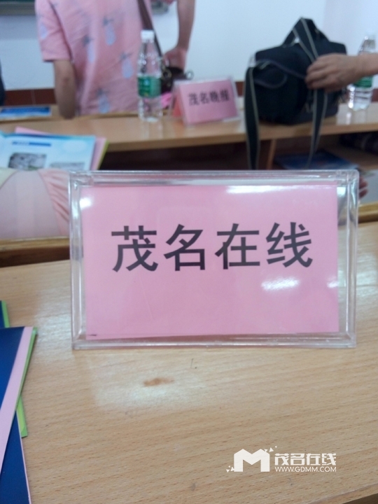 P60615-150645_1.jpg