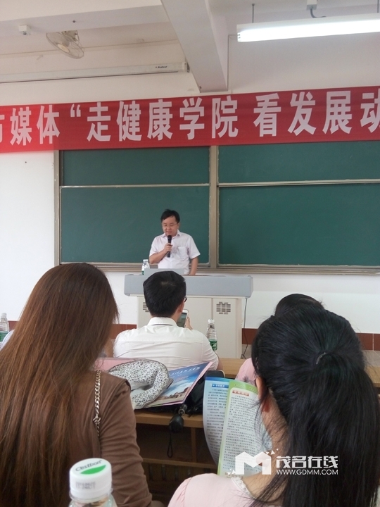P60615-151022.jpg