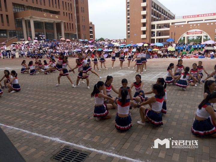 P60615-161915.jpg