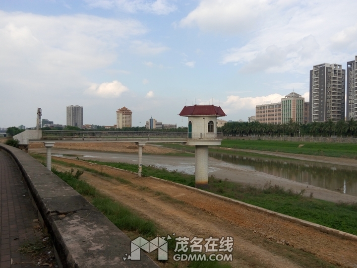 P60930-161607.jpg