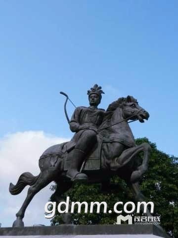 18-04-31-forum.jpg