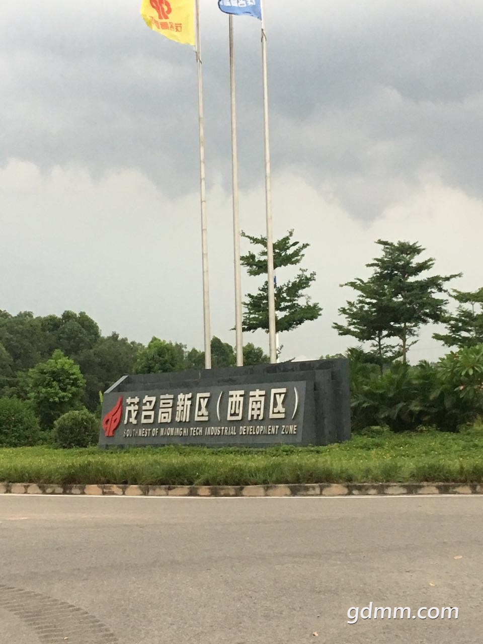 1.jpg