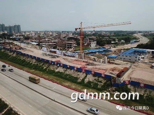 mmexport1506611339388.jpg