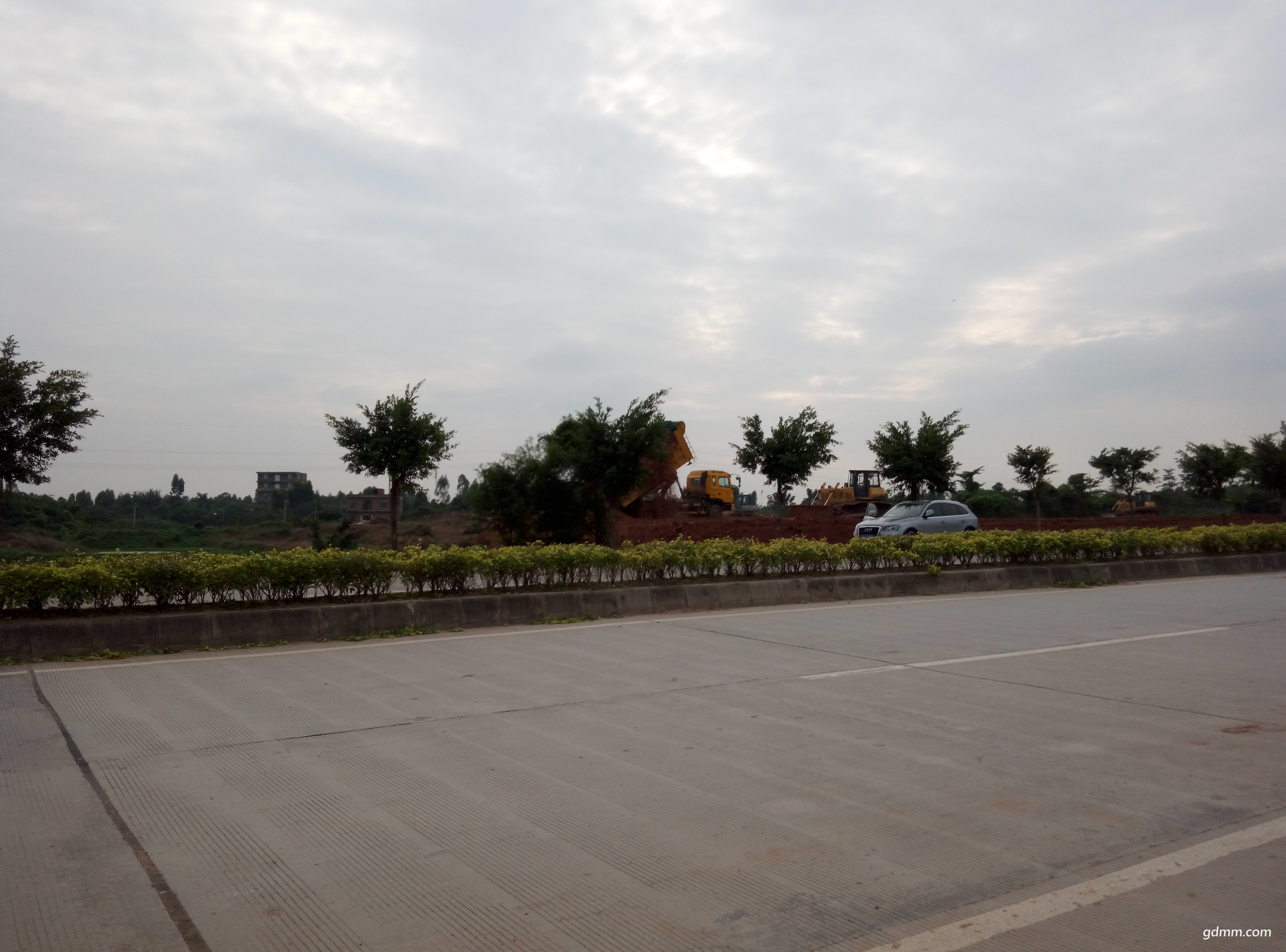 P71109-162347.jpg