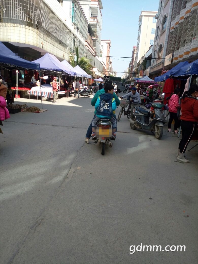 141902utt4mpj3mdmf27f2_����.jpg