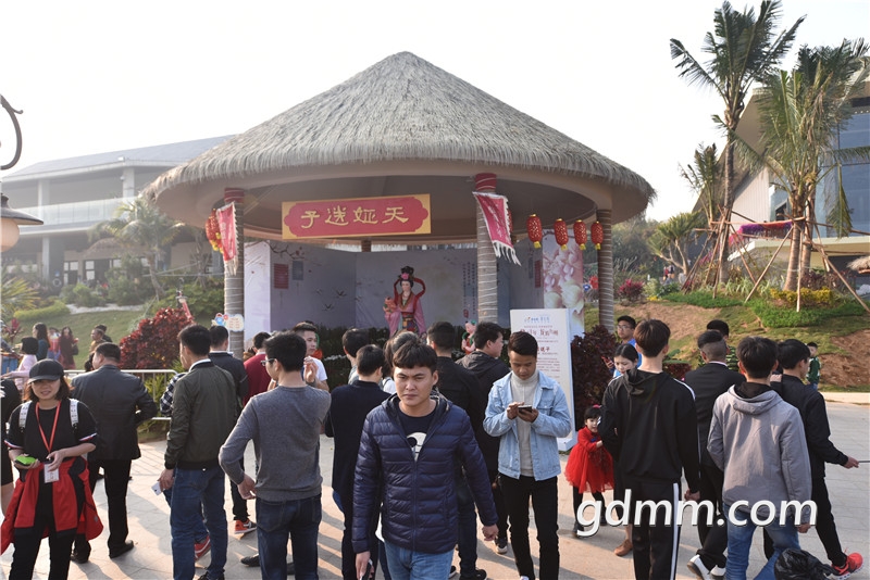 ZHU_4637.JPG