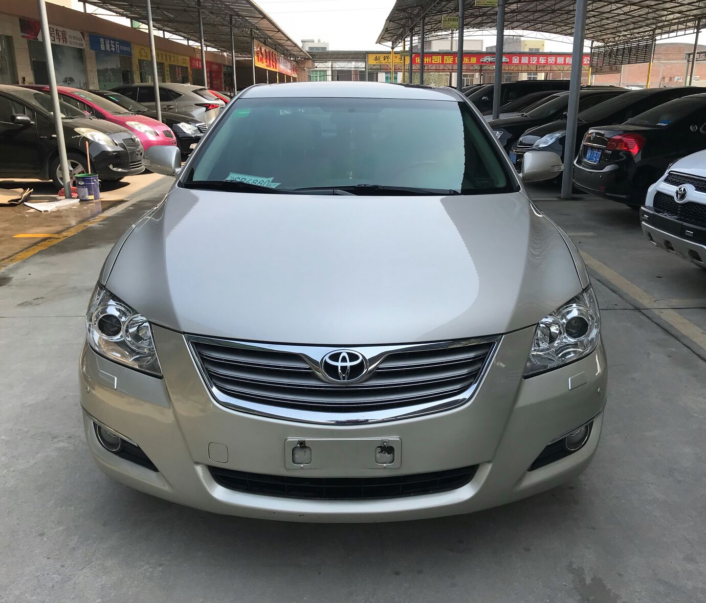 少见的香槟金凯美瑞2.