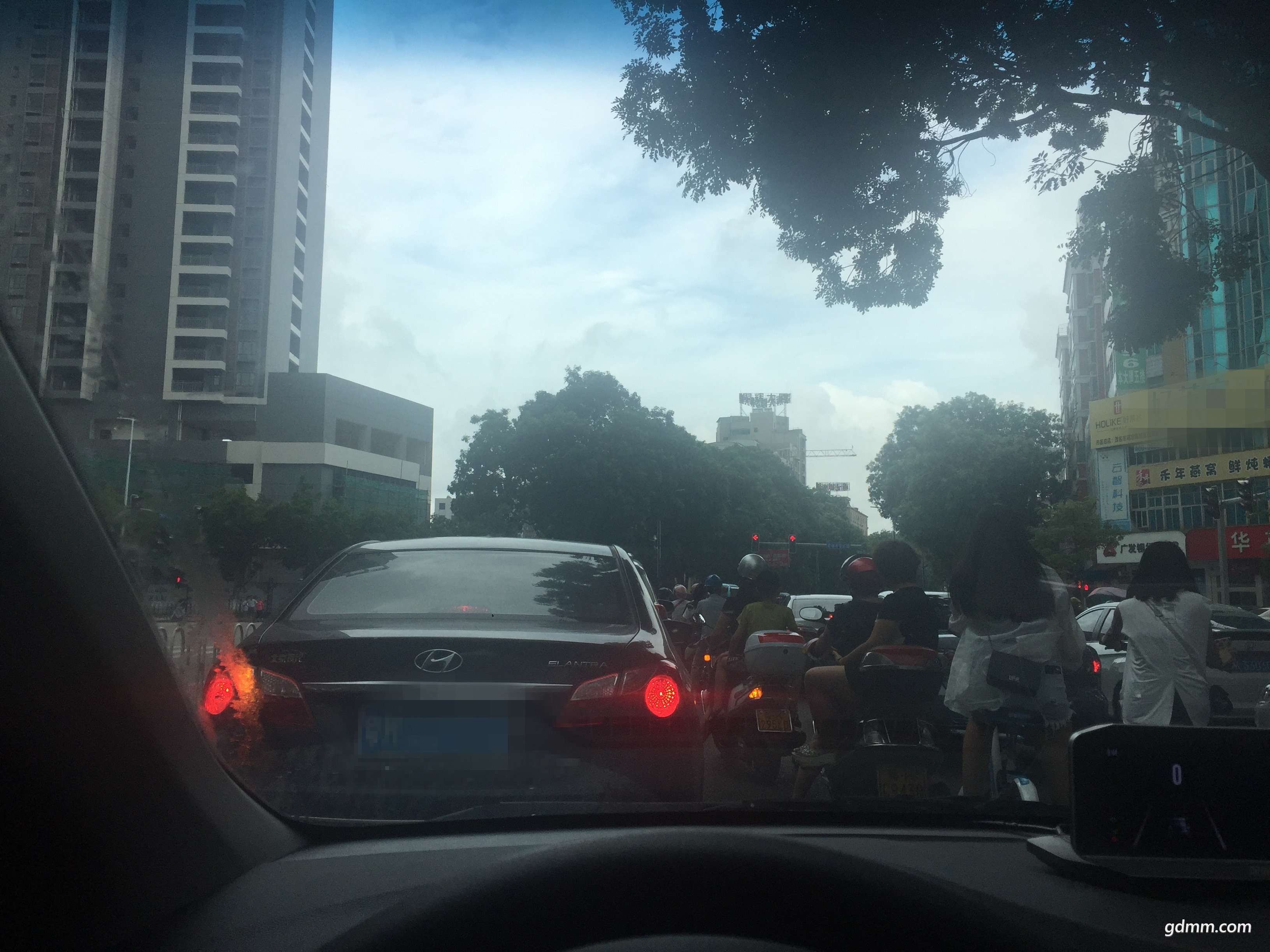 090904bwarrepyarmrwzrr_����.jpg