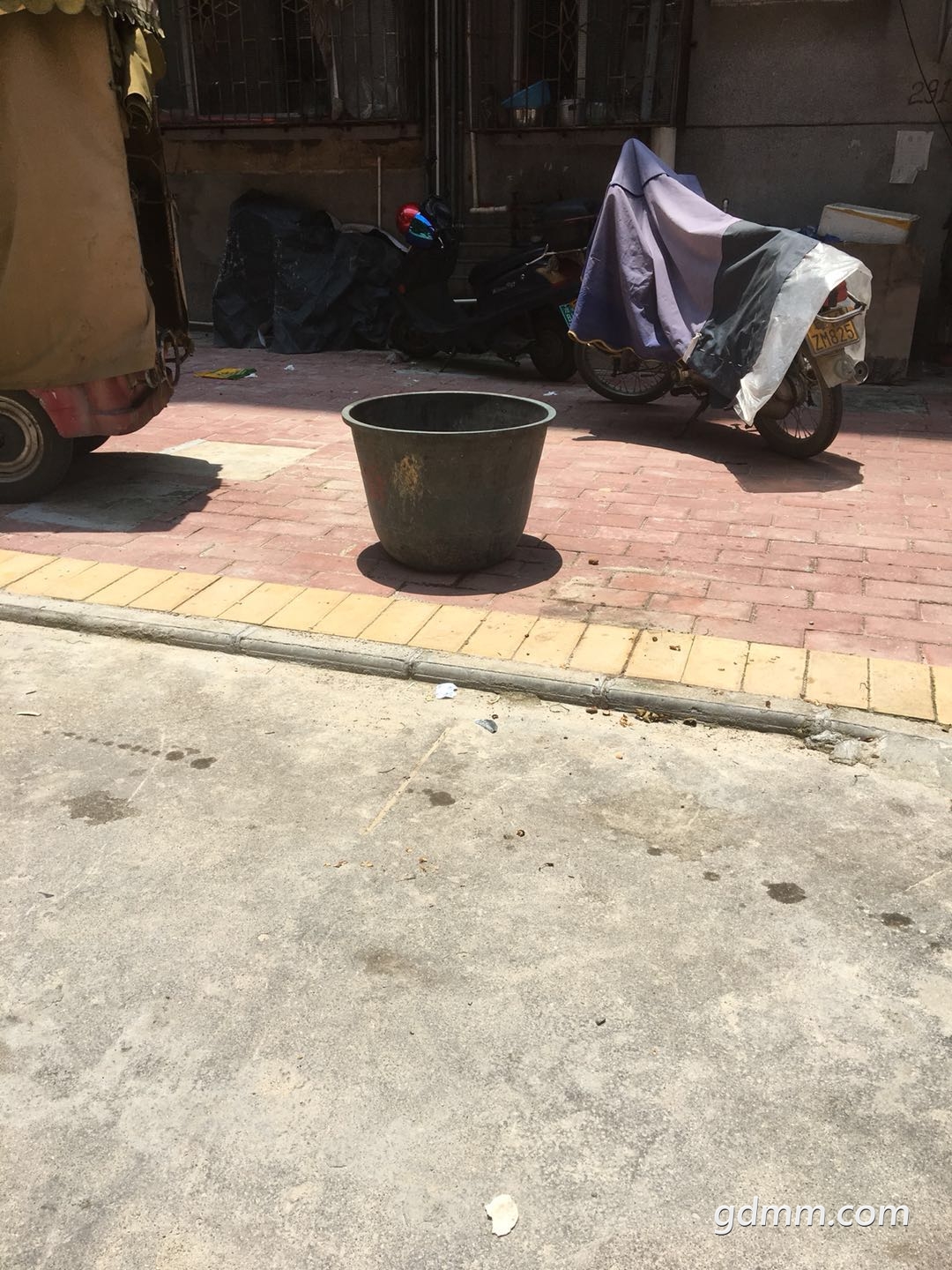 �ְ���û�ǵ�����Ͱ��������������ȥ