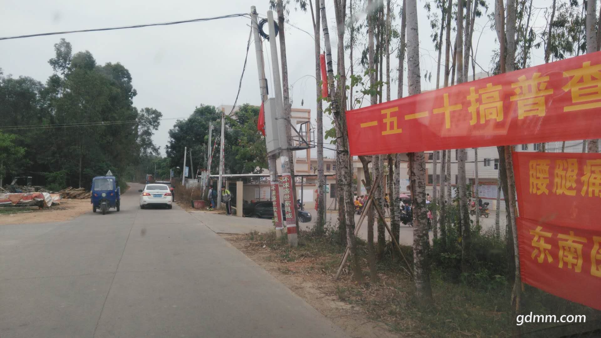 ѧУ·��·��