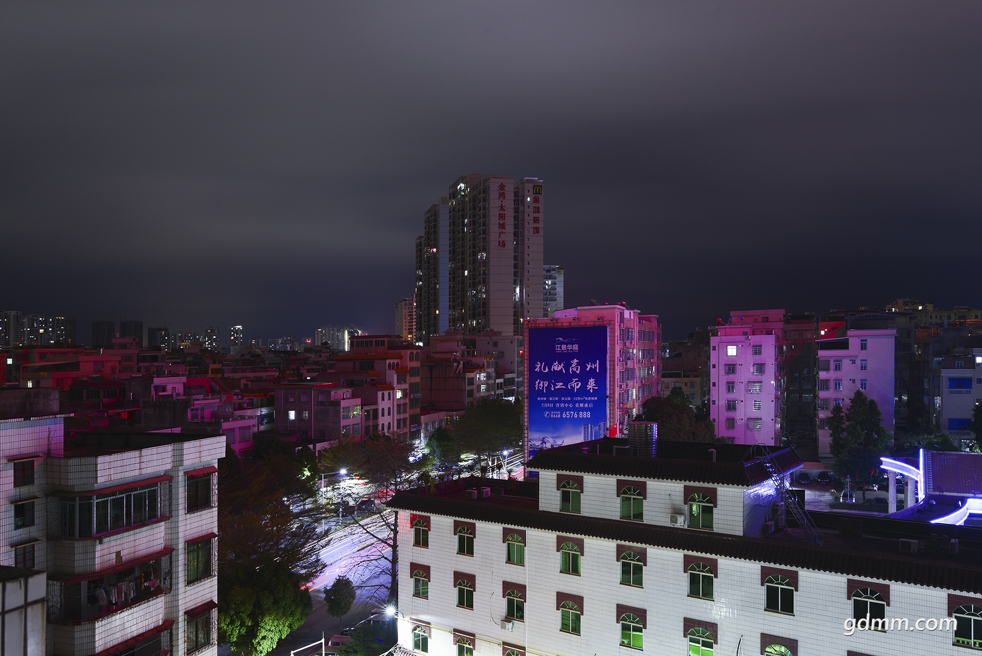 122105jh2d5mhtyaadrs3q.jpg