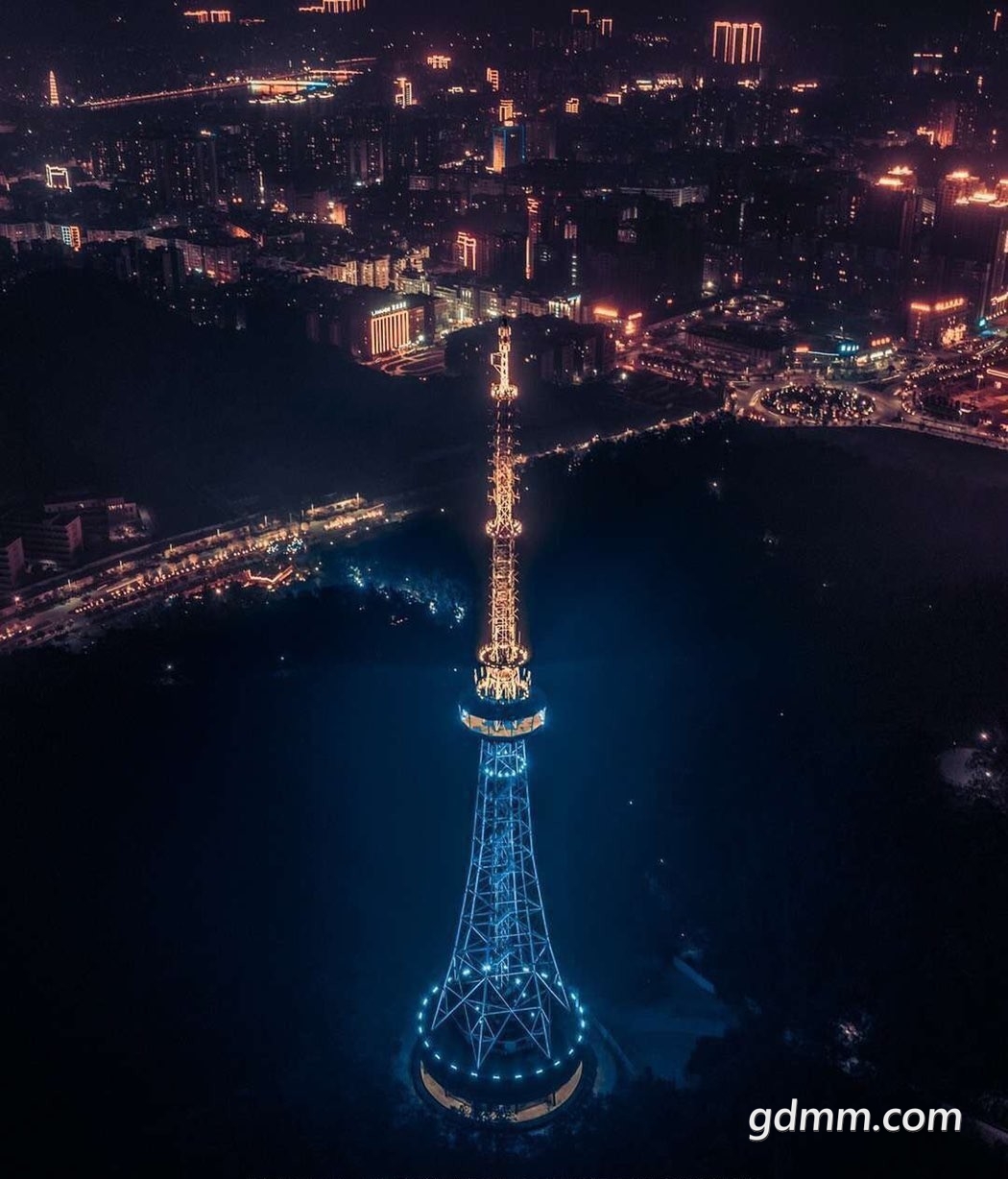 011536kqsi5a6aufitbilp.jpg