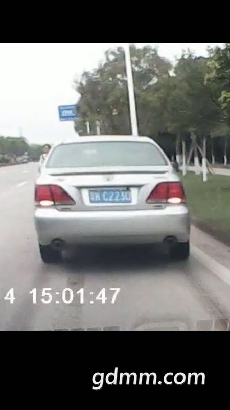 03.jpg