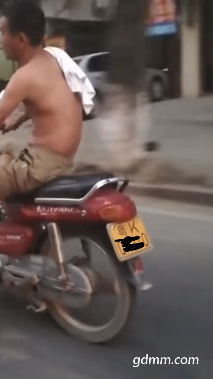 21588407802_.pic.jpg