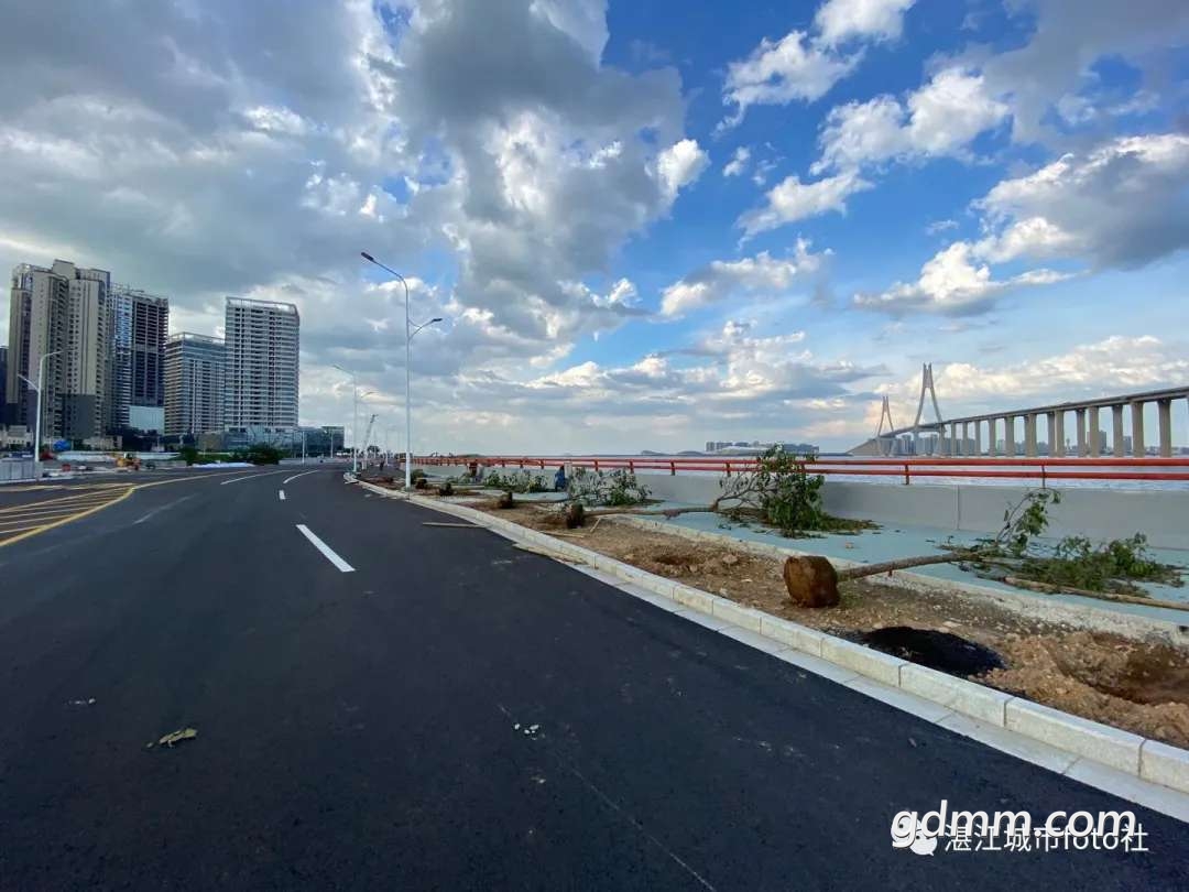 多图直击即将贯通的湛江广州湾大道cbd段