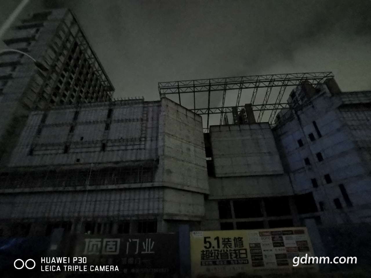 front2_0_Fmh5BHtlmTS0dYIKYs852pbeXxEF.jpg