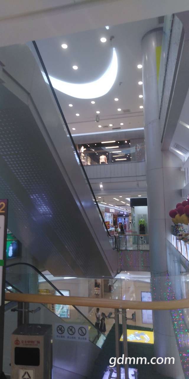 front2_0_FkqD9hKqy__3H1yxYxNn_adHRCoZ.jpg