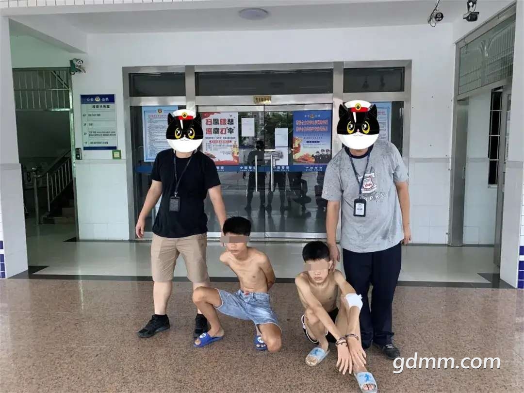 front2_0_FilNYjK9MDTGm4svbXqur9yWzpDy.jpg