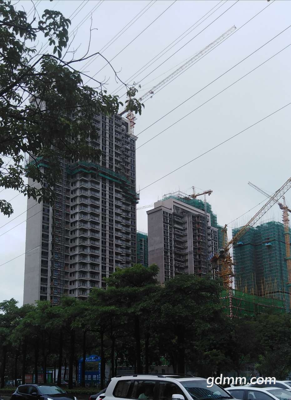 front2_0_FtqHpRaYuHuq4XkPXwRZ_gxoxuL2.jpg