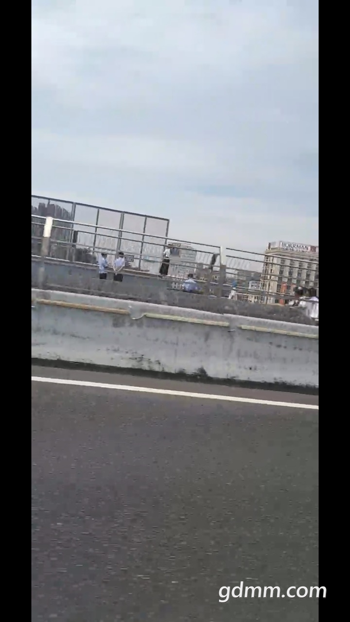 front1_0_Fo17SE-qHHtUSlLhlXQhqW2JiXm5.1602476656.jpg