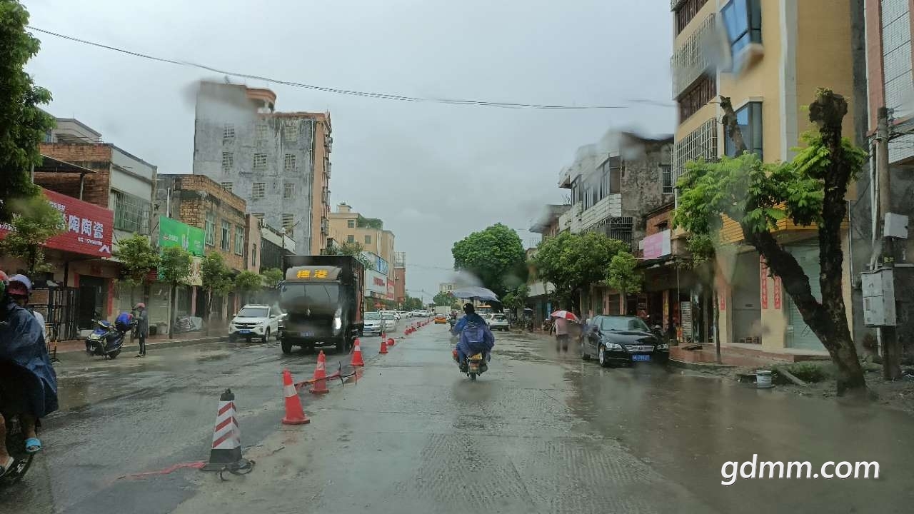 154141w9np3cs8snppxpe9.jpg