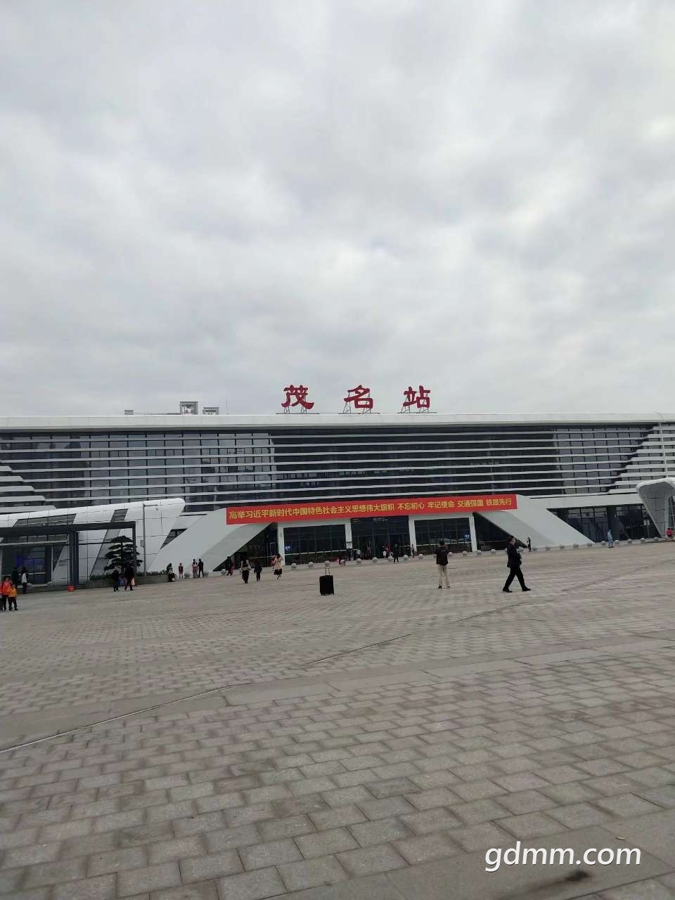 front2_0_FkjsxzfxT-AZdV8o5Ei9XAbFVMRZ.1604367536.jpg