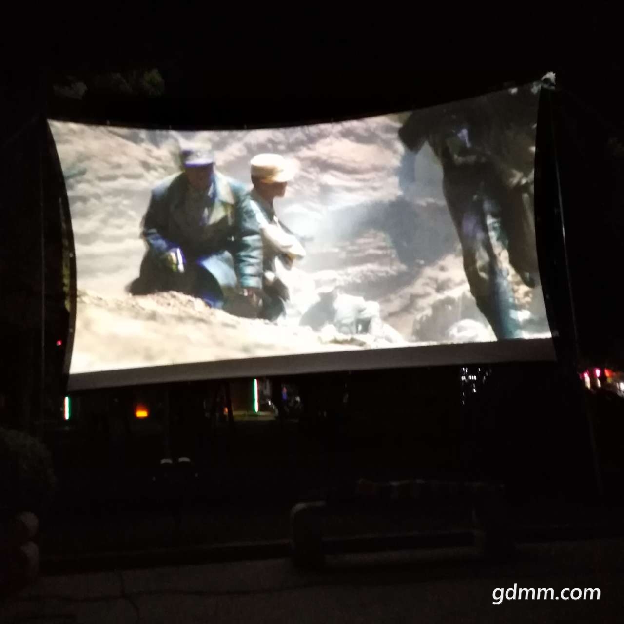 front2_0_FuH8gLilPgVwkx6NmJCM0g-lCAi7.1605877559.jpg