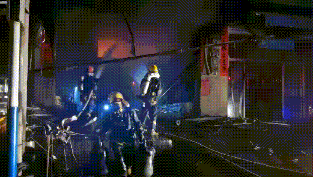 front2_0_Fvb_gl6vd2vkX6Bqn6ZCivrgdKfU.1605885099.gif