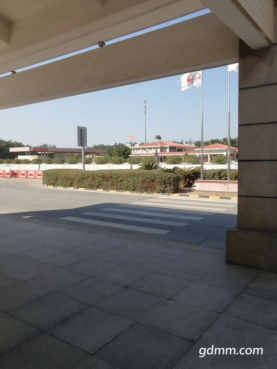 front2_0_FpEb1uen0PT7GcoimBJuuDR2AkEf.1607057234.jpg
