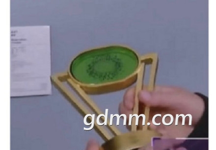 006EzzOXly1glf4x09zglj30u00kvgrs.jpg