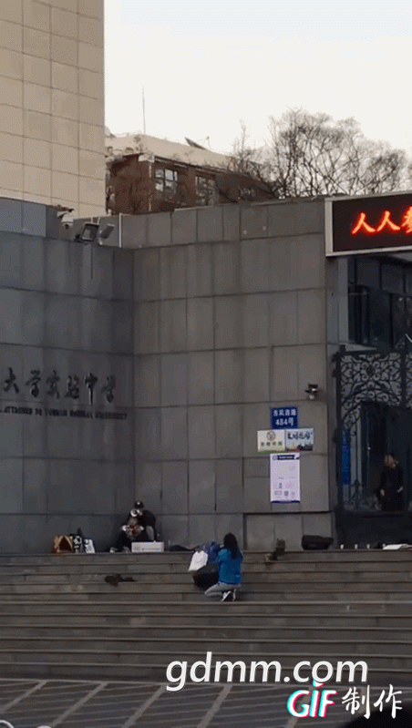 front2_0_ll1iQLe8KiGXR9bscLkkO3pbvUat.1611316260.gif