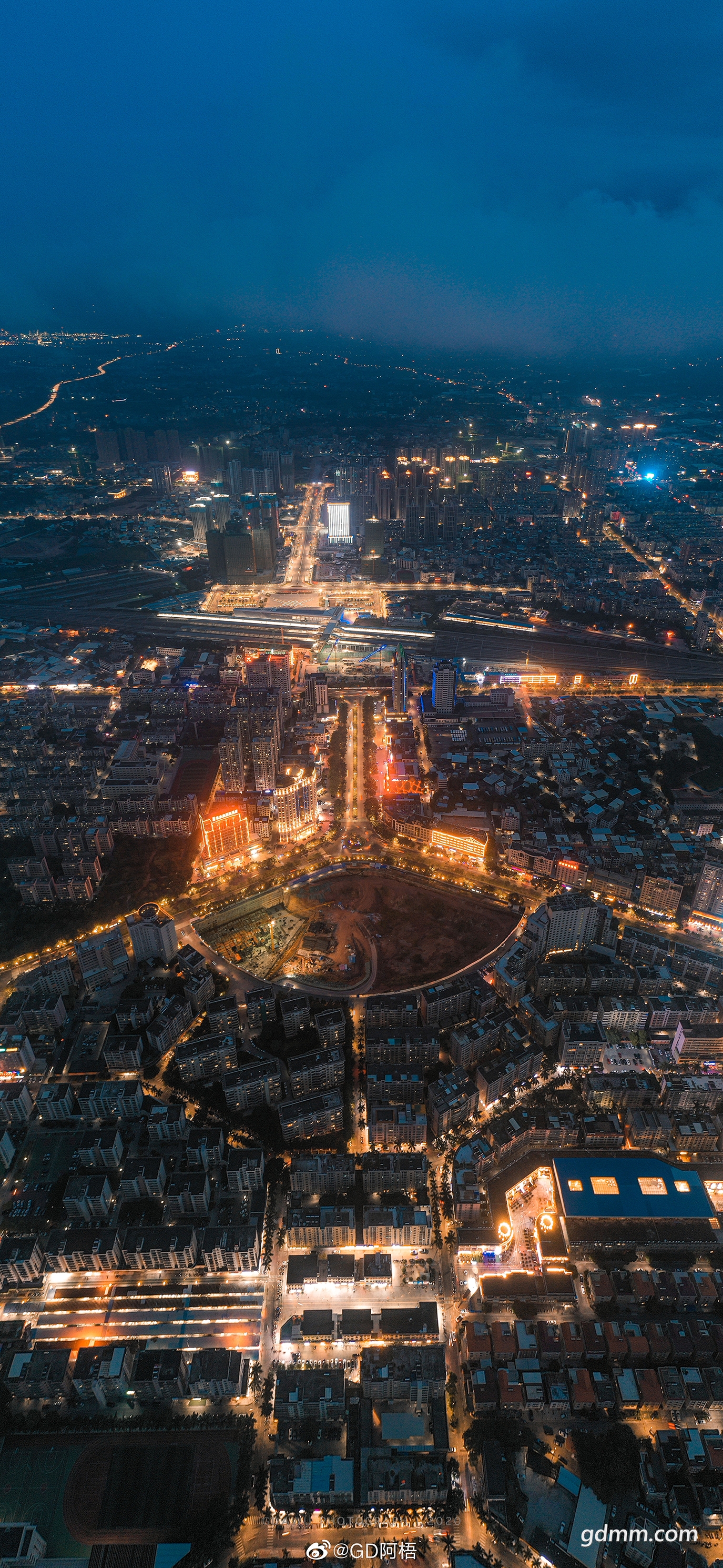 987663.jpg