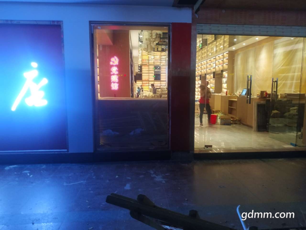 front2_0_Fs3VPm9UUmUyEDxUJ2DqadzKPa4S.1612099381.jpg