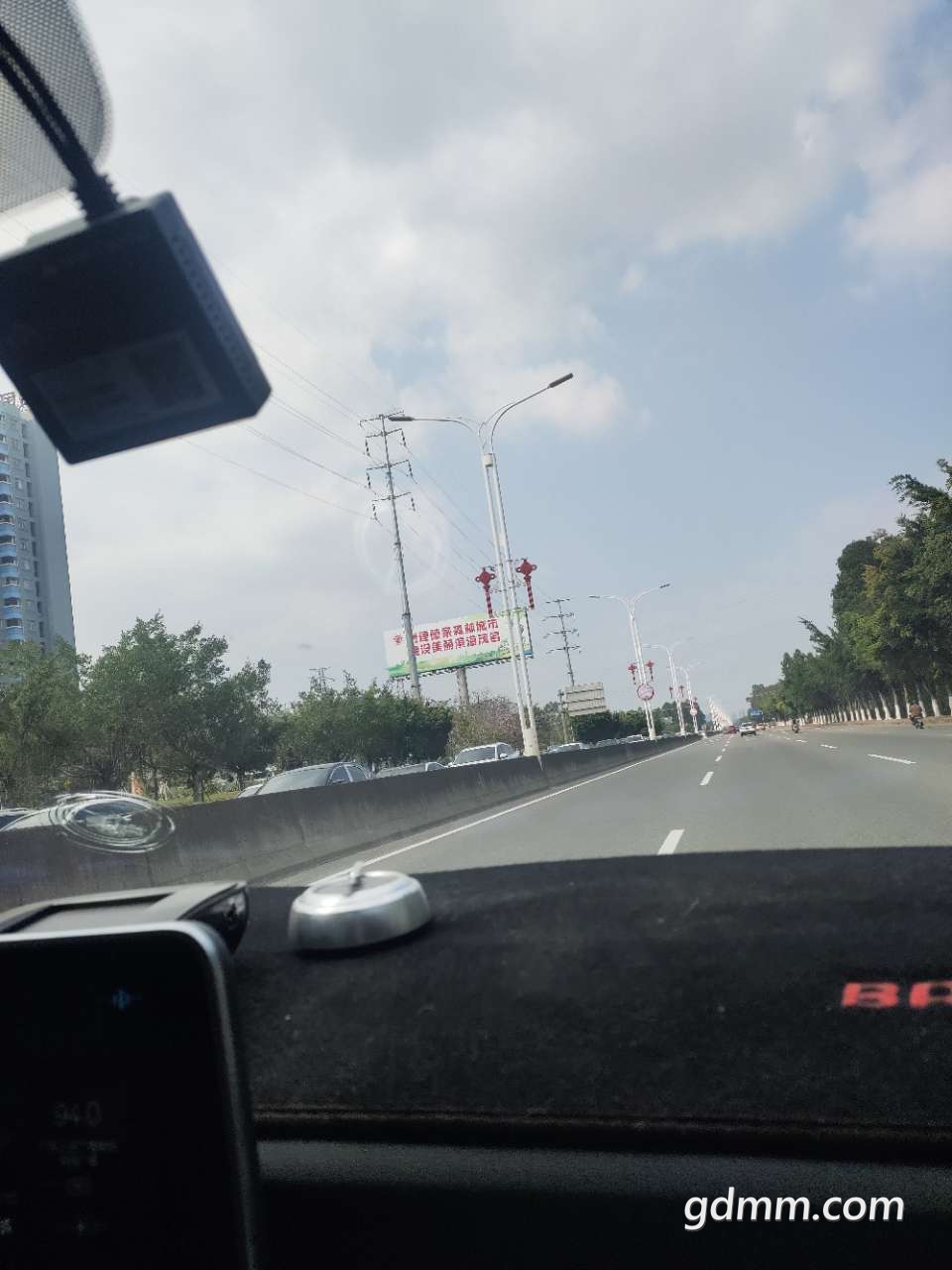 front2_0_FhhOyYBi0cJ7h1e7ah7x_-dDu2c7.1613116372.jpg