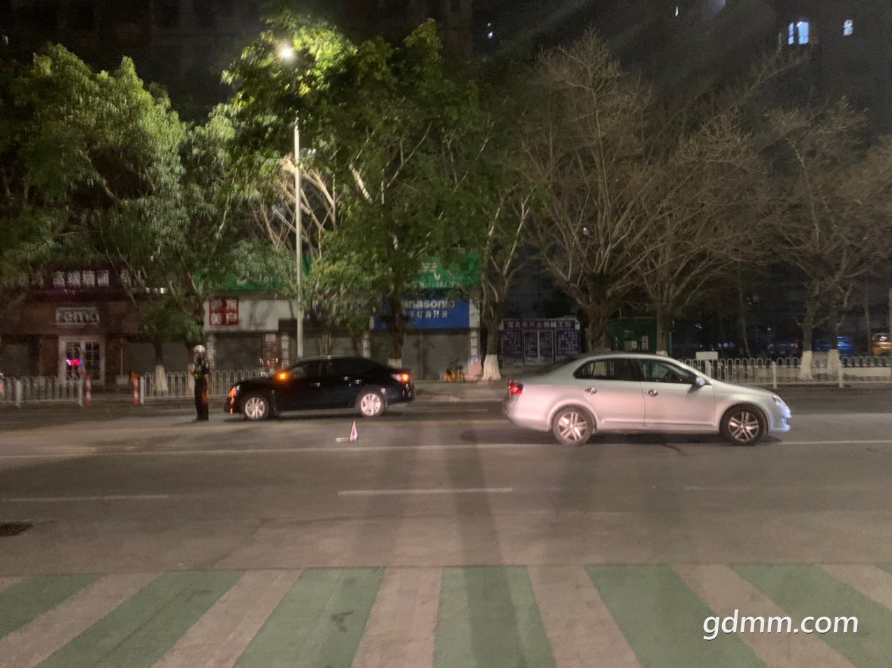 front1_0_FsnUKexVLxm6TuY-3prdWE7p1FJ_.1614099307.jpg