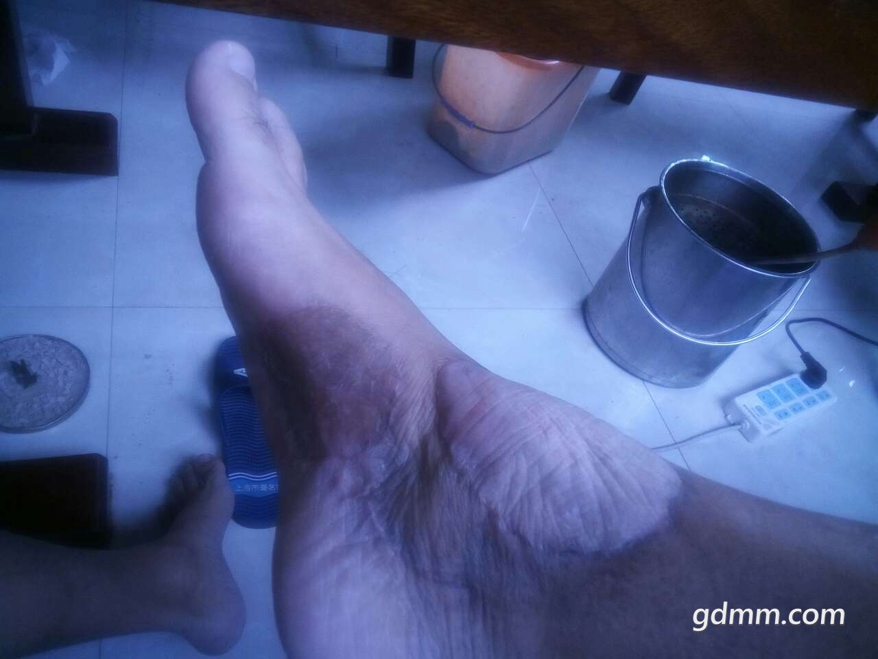 front2_0_FvE6ayk4T1bB4AaKQpYPLPJEof7C.1618793118.jpg