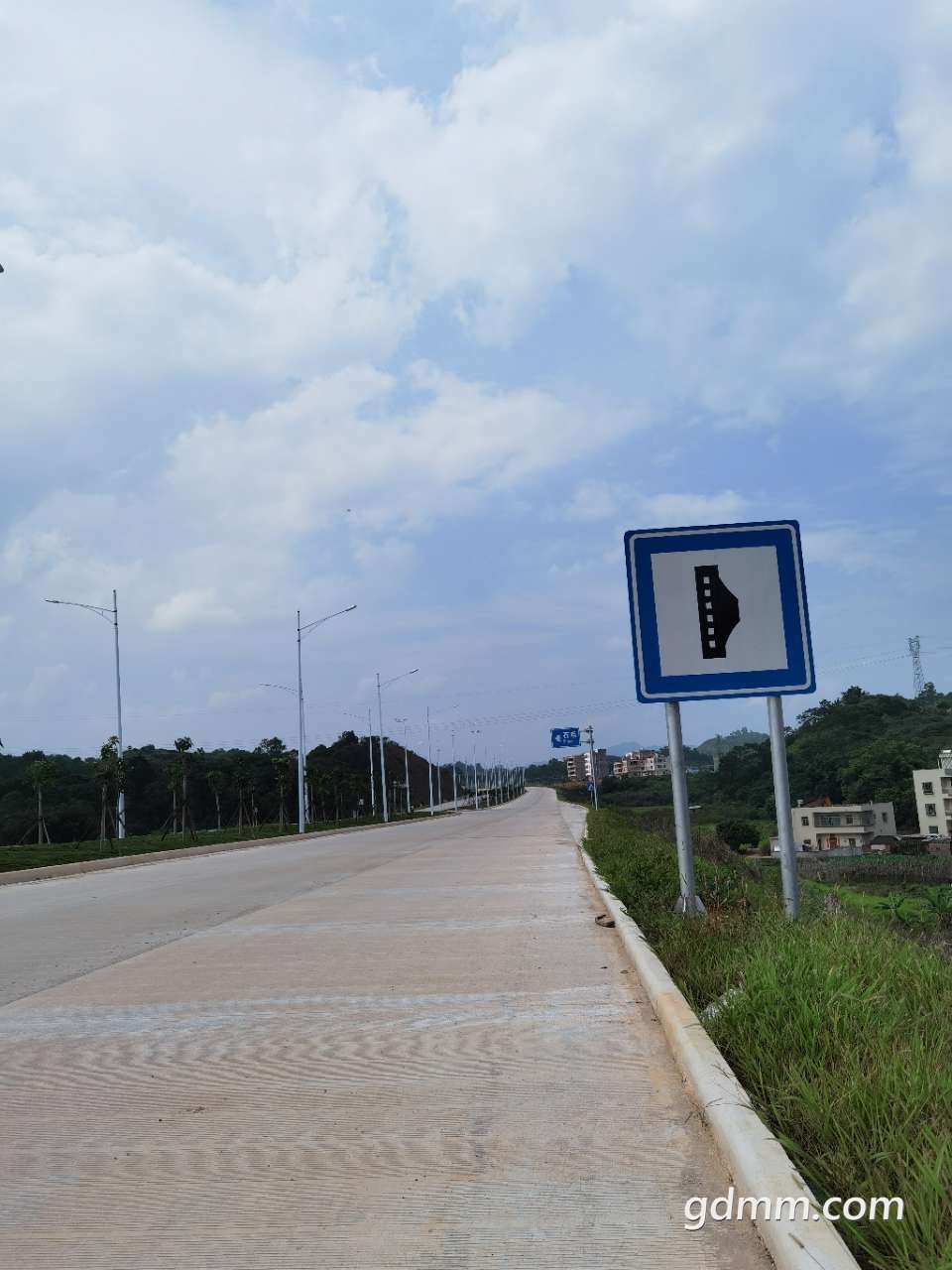 front2_0_FqcB28oFegB6qdyeLpogMy3BnbN4.1620395113.jpg