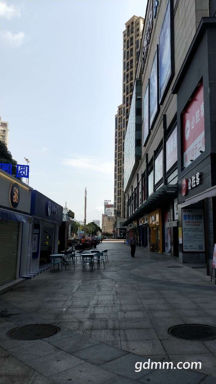 front2_0_Fq2XBhdPfXbqJgOuiKZ4hiqjq-1I.1620725708.jpg