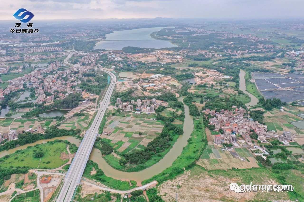茂南区新坡镇大塘村安置区航拍