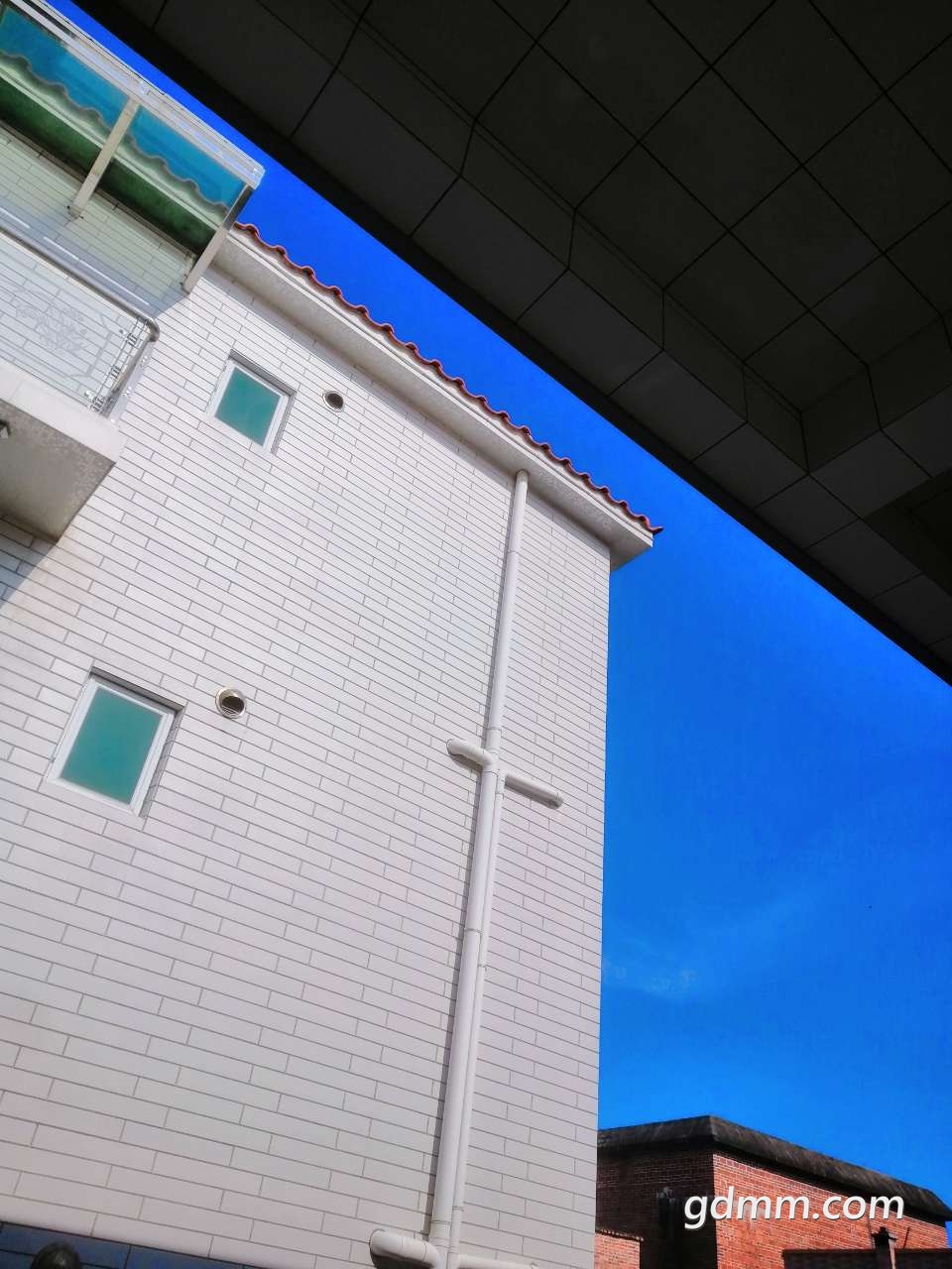 front2_0_FuZMVxSotFKJ3wYdyC41JG2YDhRK.1621413211.jpg