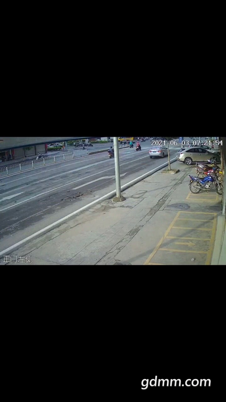 front1_0_Fgsmg-MZj0gQKZIQouWRO3PqtgM9.1622686210.jpg