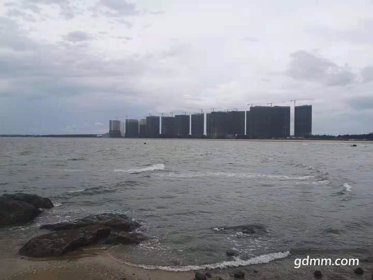 front1_0_Fq5HByhYAQNFcwdQdjOQ-h6r09U8.1627858064.jpg